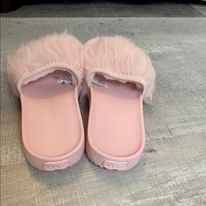 Ugg slides